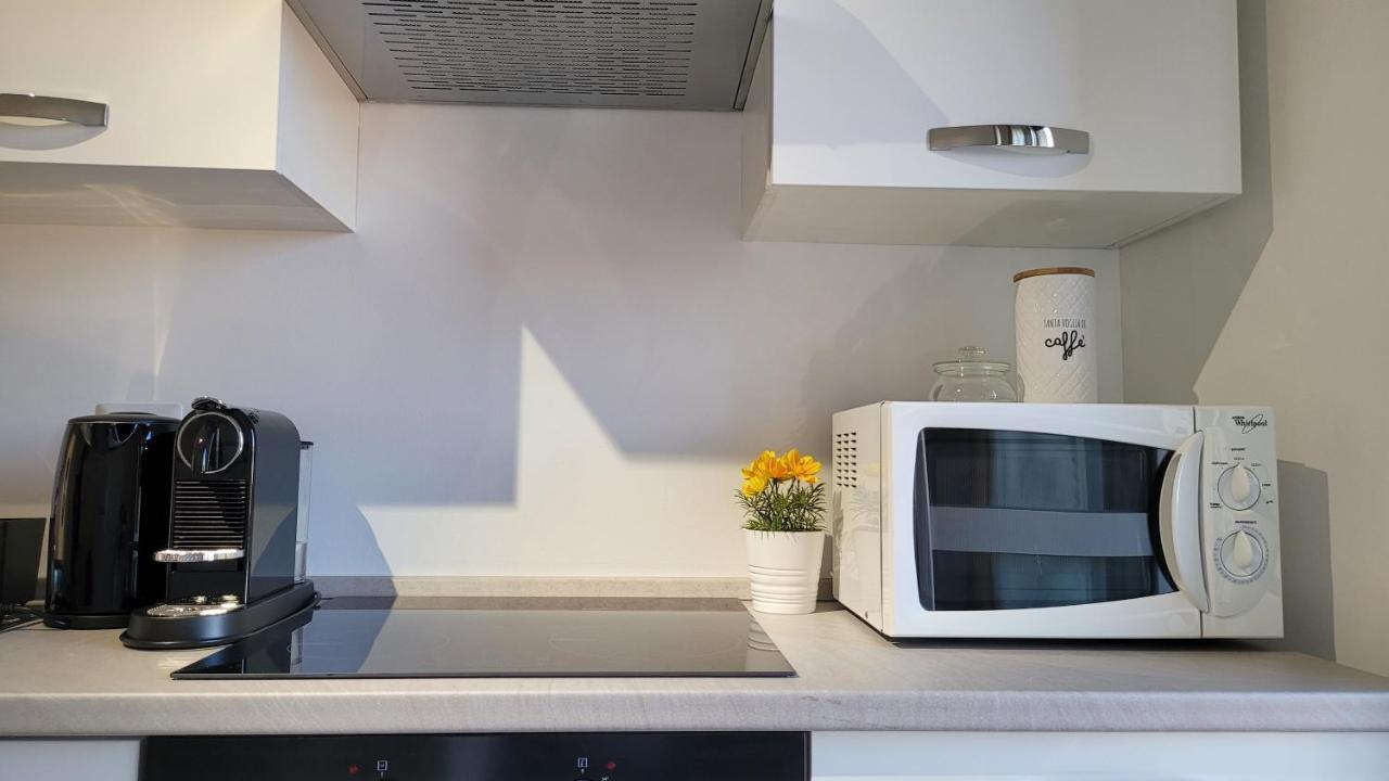 Milano City Apartments - Stylish House Free Wifi-Parking-Airport المظهر الخارجي الصورة